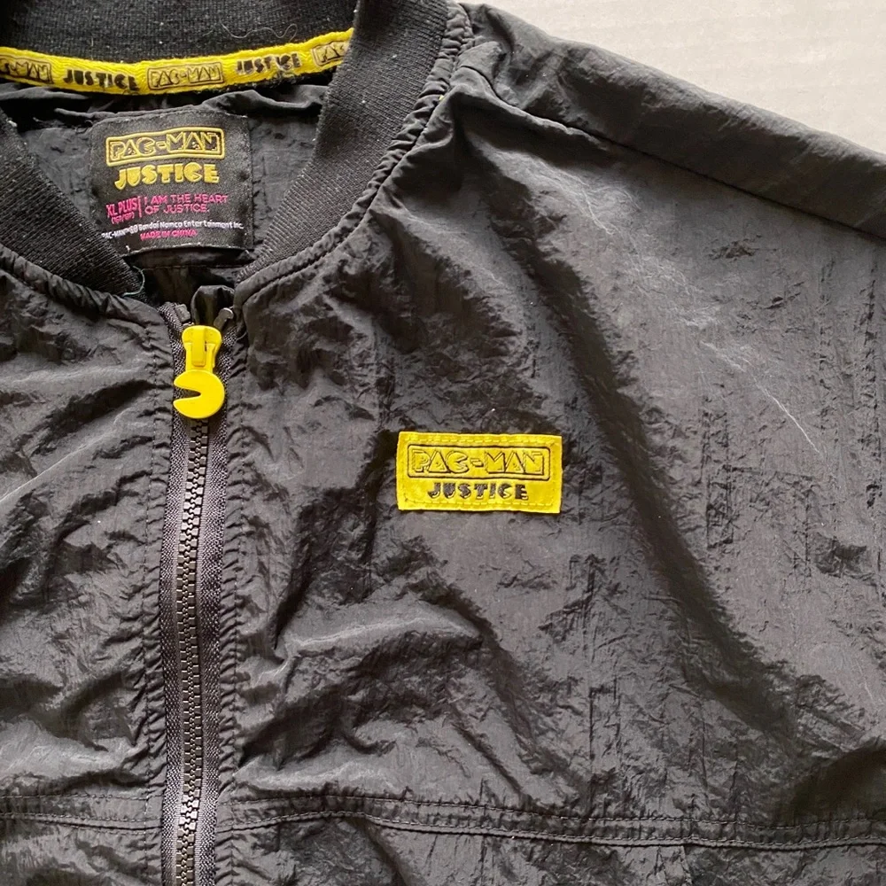 Pac‎ Man Justice Girls Retro XL Plus Bomber Jacket